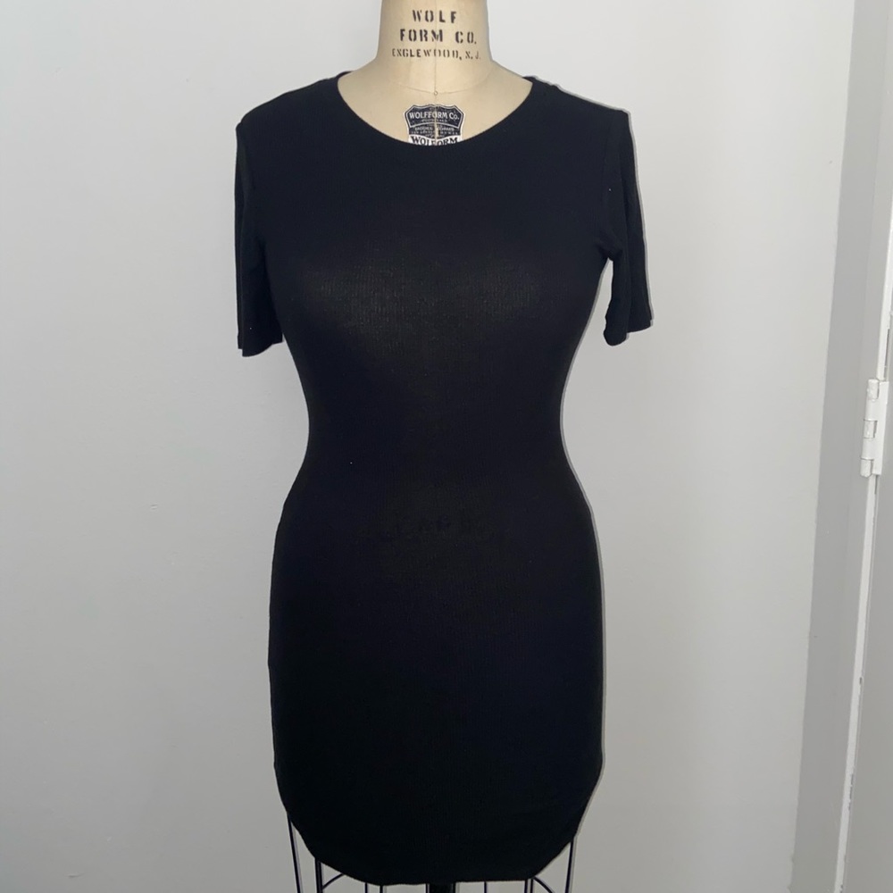 Black fitted dress